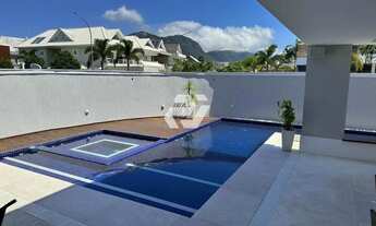 Imagem 6: Imóvel para venda tem 495 metros quadrados com 5 quartos