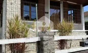 Imagem 2: Casa para venda com 3 quartos, 1000m² - Centro - Petrópolis/RJ