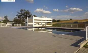 Imagem 3: Terreno lindo com 200m², boa topografia, excelente localização. Condomínio com: Piscina A