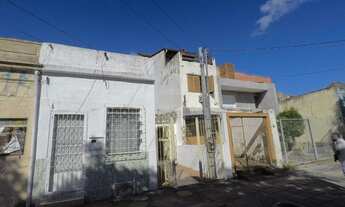 Imagem 1: Casa com 1 dormitório para alugar, 62 m² por R$ 1.200,00 - Menino Deus - Porto Alegre/RS