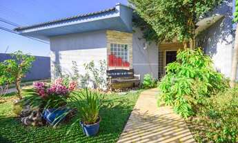 Imagem: Excelente casa de esquina no Novo Mundo