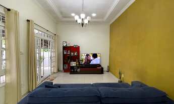 Imagem 3: Casa no Jardim Versalhes com 3 suítes, terreno grande e final de rua - Planalto