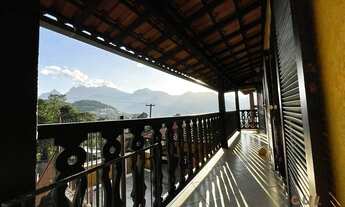 Imagem: Casa com 4 dormitórios à venda, 135 m²