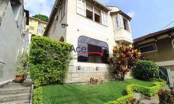 Imagem 3: Casa charmosa, 5 quartos (2 suites) 284m², silencio, rua com guarita e segurança, clara e