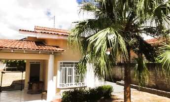 Imagem: Ótima casa com terreno amplo no Park Caçari