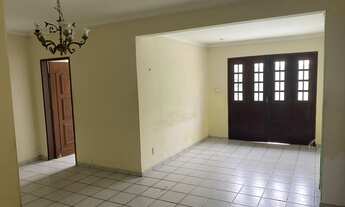 Imagem 7: Casa para venda possui 190 metros quadrados com 4 quartos em Neópolis - com<br>Pisci