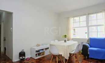 Imagem 2: Apartamento térreo de 65m² - 2 dormitórios e pátio no bairro Rio Branco