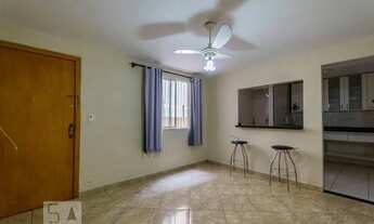 Imagem 2: Apartamento para Aluguel - Utinga, 2 Quartos, 55 m2