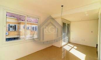 Imagem 2: Sobrado para Venda - 115m², 3 dormitórios, sendo 1 suites, 2 vagas - Camaquã