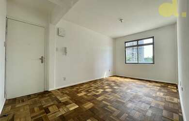 Imagem 2: EXCELENTE APARTAMENTO PARA LOCAÇÃO NO CENTRO BLUMENAU