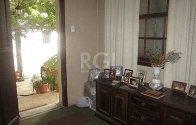 Imagem 2: Casa para Venda - 137m², 1 dormitório, sendo 1 suites, 4 vagas - Floresta