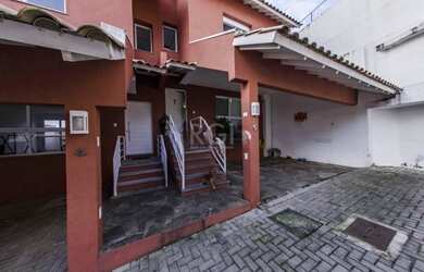 Imagem 2: Casa para Venda - 210m², 3 dormitórios, sendo 1 suites, 2 vagas - Jardim Floresta