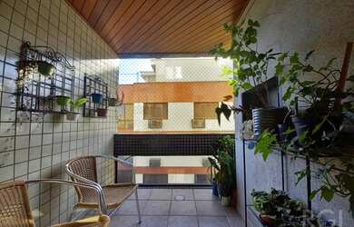 Imagem 3: APARTAMENTO 2 DORMITÓRIOS RUA CARLOS TREIN FILHO SACADA CHURRASQUEIRA LAREIRA 2 VAGAS