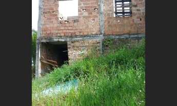 Imagem: Casa em frente ao hospital do subúrbio