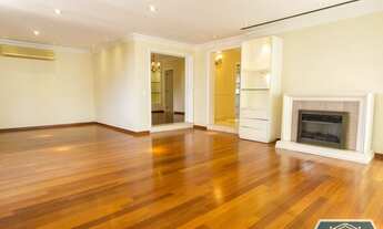 Imagem 2: Apartamento amplo reformado!! LOCAÇÃO