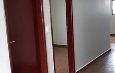 Imagem 2: Alugo Apartamento 2 quartos, sala, 1 banheiro e cozinha junto com área de serviço