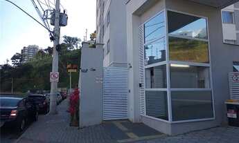 Imagem 3: 53m2 - Apartamento/Locação - Excelente 2/4, Ensolarado, Prático e Arejado no Residencial P