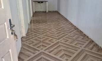 Imagem 5: Duas casas para alugar