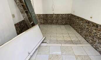 Imagem 3: Casa com 1 Dormitório e Vaga de Garagem no Esmeralda, Apenas 100 Metros da Pista