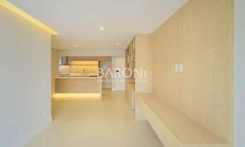 Imagem 3: Apartamento à venda na Vila Olímpia, 77 m², totalmente reformado, com 1 ampla suíte mais 1