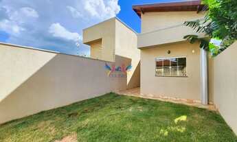 Imagem: Casa nova com 2 quarots no Jardim Carioca