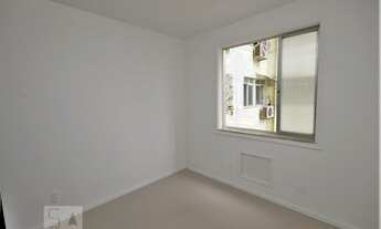 Imagem 2: Apartamento para Aluguel - Catete, 1 Quarto, 35 m2