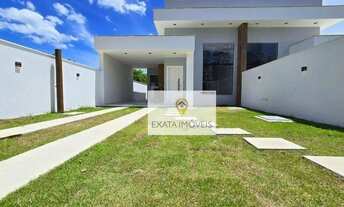 Imagem: Casa linear com 3 quartos e quintal, praia