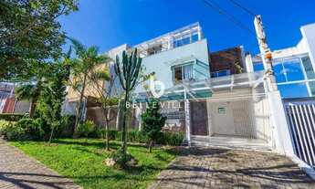 Imagem 6: Sobrado Semimobiliado à Venda com 3 Quartos, sendo 1 Suíte, com 2 Vagas de Garagem no Bair