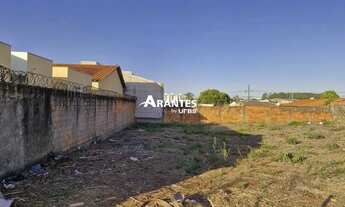 Imagem 3: Terreno com 300m² à venda no bairro Taiaman