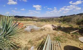 Imagem: CHÁCARA À VENDA Local 10km da BR-070