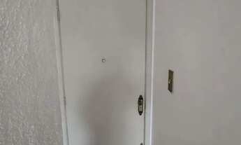 Imagem 3: ALUGUEL APARTAMENTO DE FRENTE 2 QUARTOS GARAGEM R. ATOR PAULO GUSTAVO 264 / R. MOREIRA CES