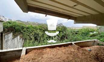 Imagem 7: Casa à venda em Barbacena com 3 dormitórios sendo 1 suíte no Valentim Prenassi