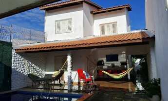 Imagem 2: Aracati, Lindo Duplex novo, alto padrão, 176m2, lazer com piscina, ótimo local