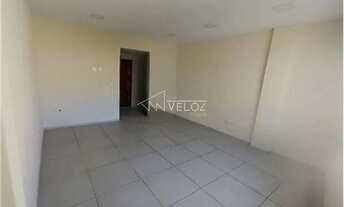 Imagem 3: Kitnet/Conjugado : / Residencial / Centro