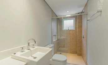 Imagem 4: Casa em Condomínio, 05 Suítes, 04 Vagas, Quintal, São João, Curitiba