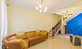 Imagem 2: Sobrado com 200m² e 5 quartos no Ecoville