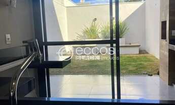 Imagem 2: Casa para aluguel, 3 quartos, 3 suítes, 2 vagas, Aclimação - Uberlândia/MG