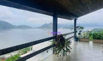 Imagem 2: Casa de 3 quartos, 2 suítes e 3 vagas de garagem à venda, 300 m², por R$ 2.500.000 - São F