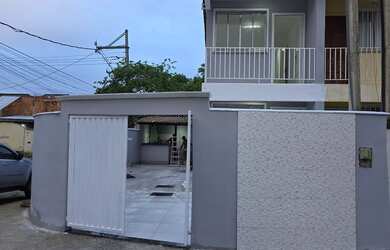 Imagem 3: Casa de esquina com quintal diferenciado no Salin