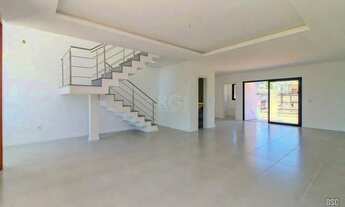 Imagem 6: Excelente sobrado com 3 dormitórios, sendo 1 suíte no bairro Aberta dos Morros