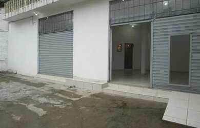 Imagem 5: Salão Comercial de Aproximadamente 92m² com 3 Banheiros e 6 Vagas