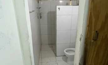 Imagem 5: Casa com três quartos e garagem