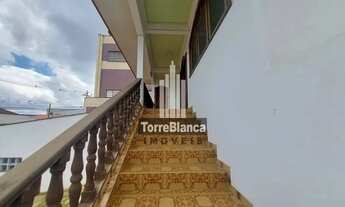 Imagem 4: Locação - Casa com 3 quartos (sendo 1 suíte), 2 vagas, Churrasqueira, Quintal Amplo, Centr