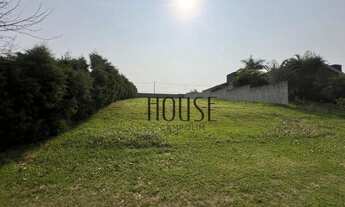 Imagem 2: Terreno à venda em Saint Charbel: condomínio de alto padrão em Araçoiaba da Serra, com 100