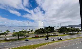 Imagem: Apartamento, Agronômica, 03 Suítes, 02