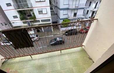 Imagem 4: APARTAMENTO NO CENTRO 01 DORMITÓRIO COM SACADA