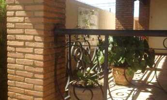 Imagem 2: Excelente sobrado