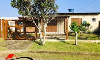 Imagem 1: LINDA CASA NA PRAIA! 03 DORMITÓRIOS ! COM ANEXO NOS FUNDOS! BAIRRO NOVA TRAMANDAÍ!