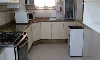 Imagem 4: Sobrado para venda tem 300 metros quadrados com 4 quartos