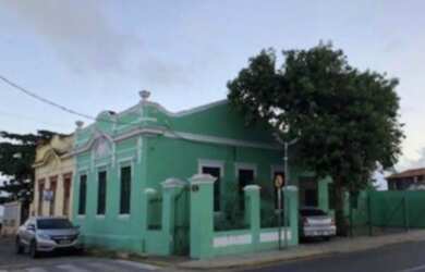 Imagem 5: Casa para venda tem 194 metros quadrados com 3 quartos em Carmo - Olinda - PE